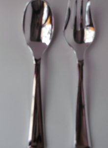 Caterer’s Corner Silver Plastic Server Set 2Pc